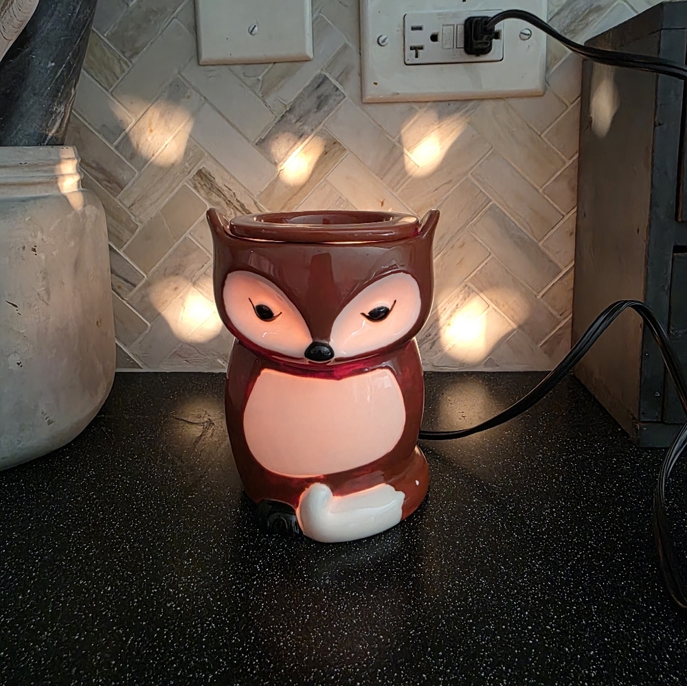 Fox Illumination Fragrance Lamp Light Bulb Table Top Warmer 5.5x4.5 Fall Autumn